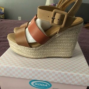 Tan Wedges